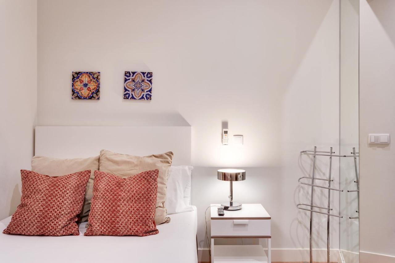 Tiara Downtown Apartments By Da'Home Porto Exterior photo