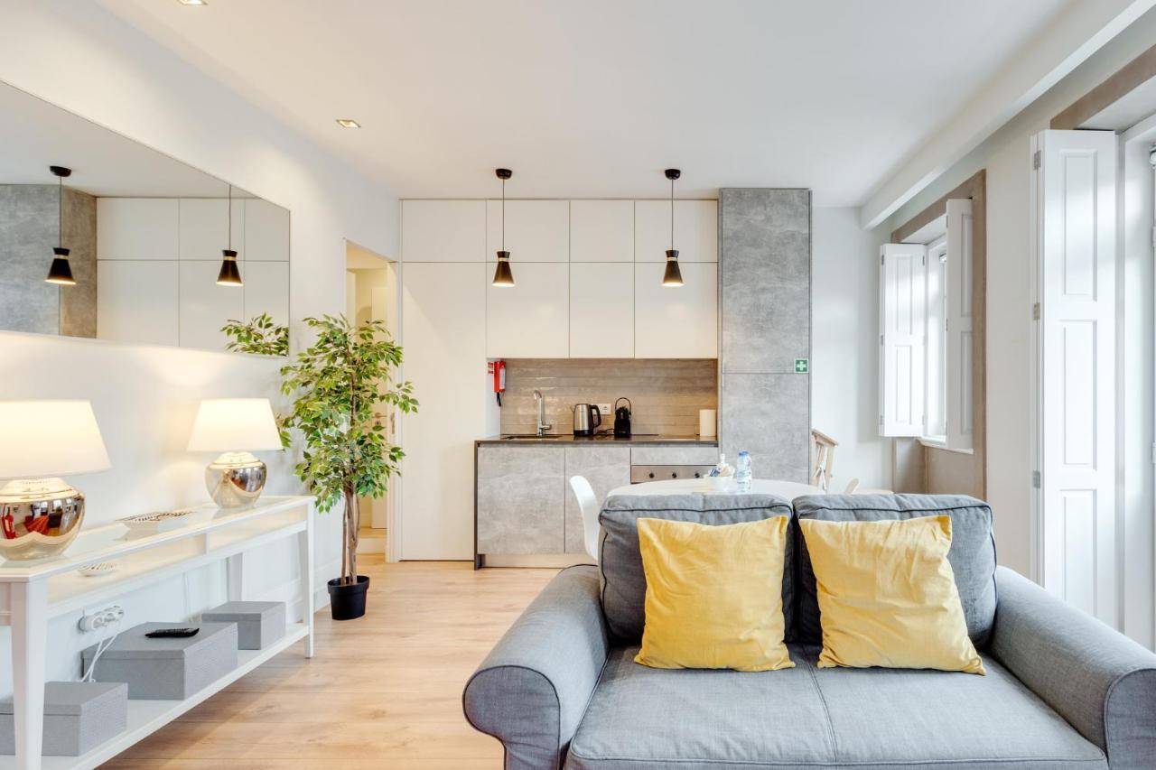 Tiara Downtown Apartments By Da'Home Porto Exterior photo
